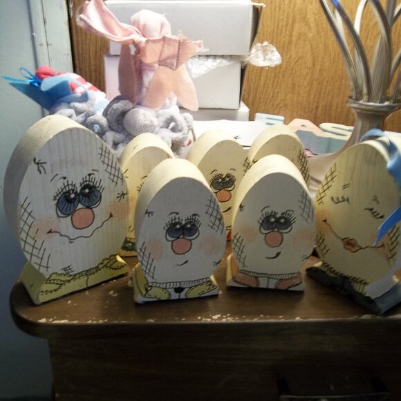 Wooden Shelf sitters - Picture 1 of 1